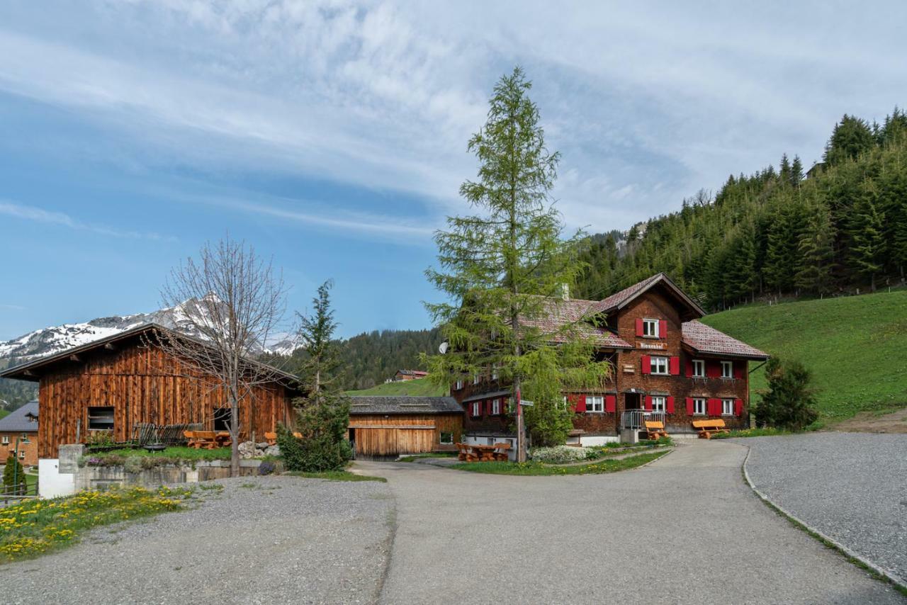 Bergwelt-M - Scheunencamping Schröcken Exterior foto